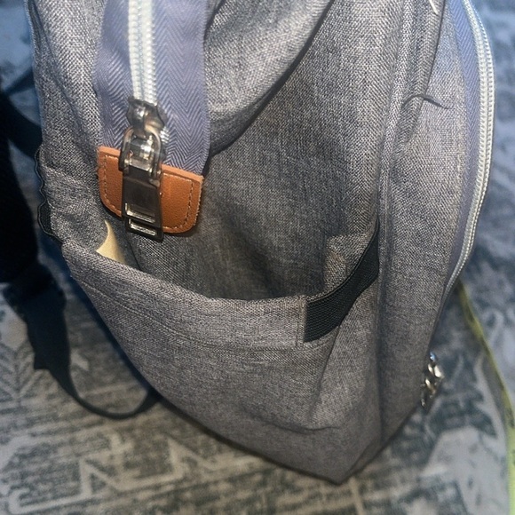Ankommling Gray Backpack diaper bag - Picture 6 of 8